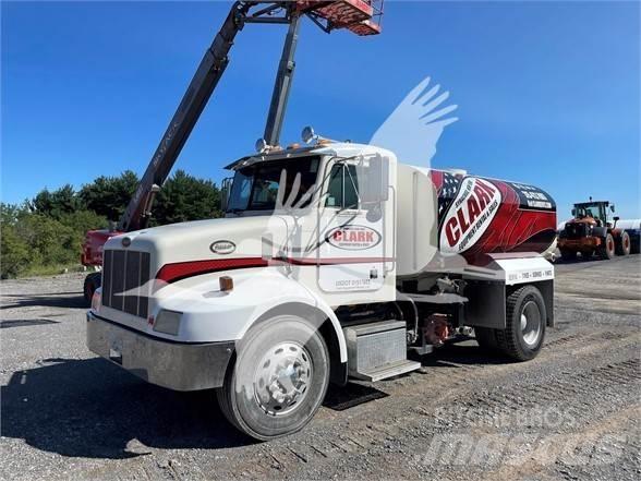 Peterbilt 330 급수차