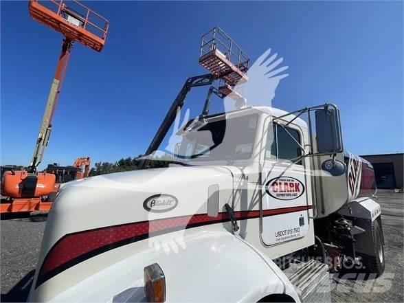 Peterbilt 330 급수차