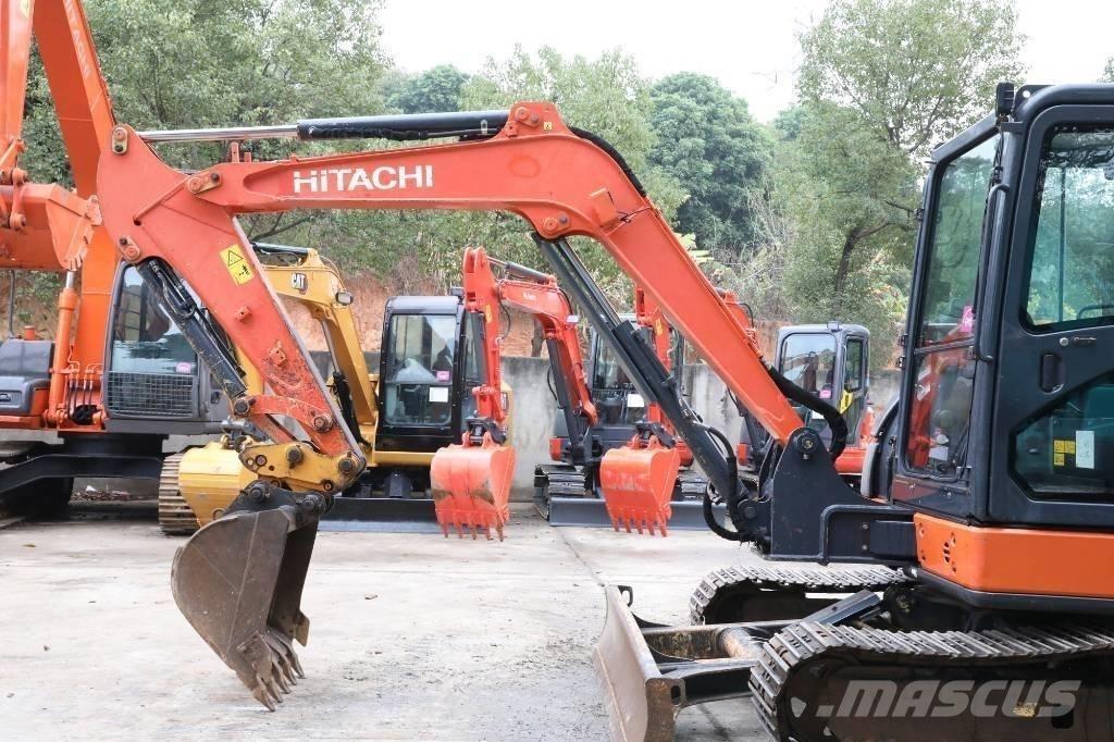 Hitachi ZX 55 USR 소형 굴삭기 7톤 미만