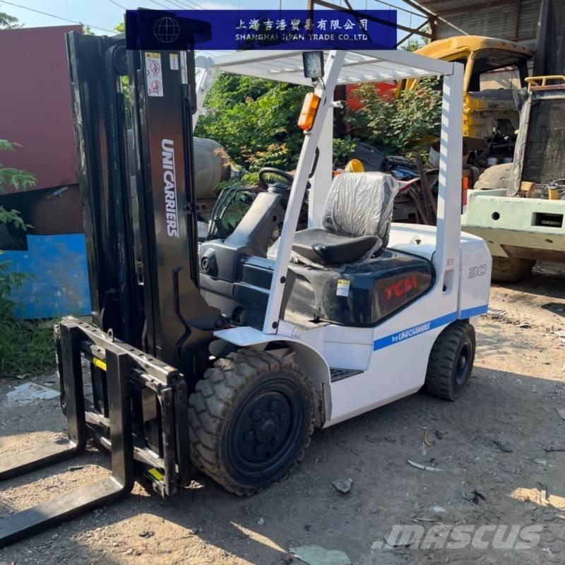TCM FD 30 디젤 지게차