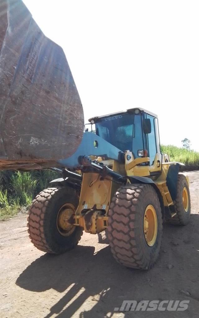 Volvo L 90 F  휠로우더