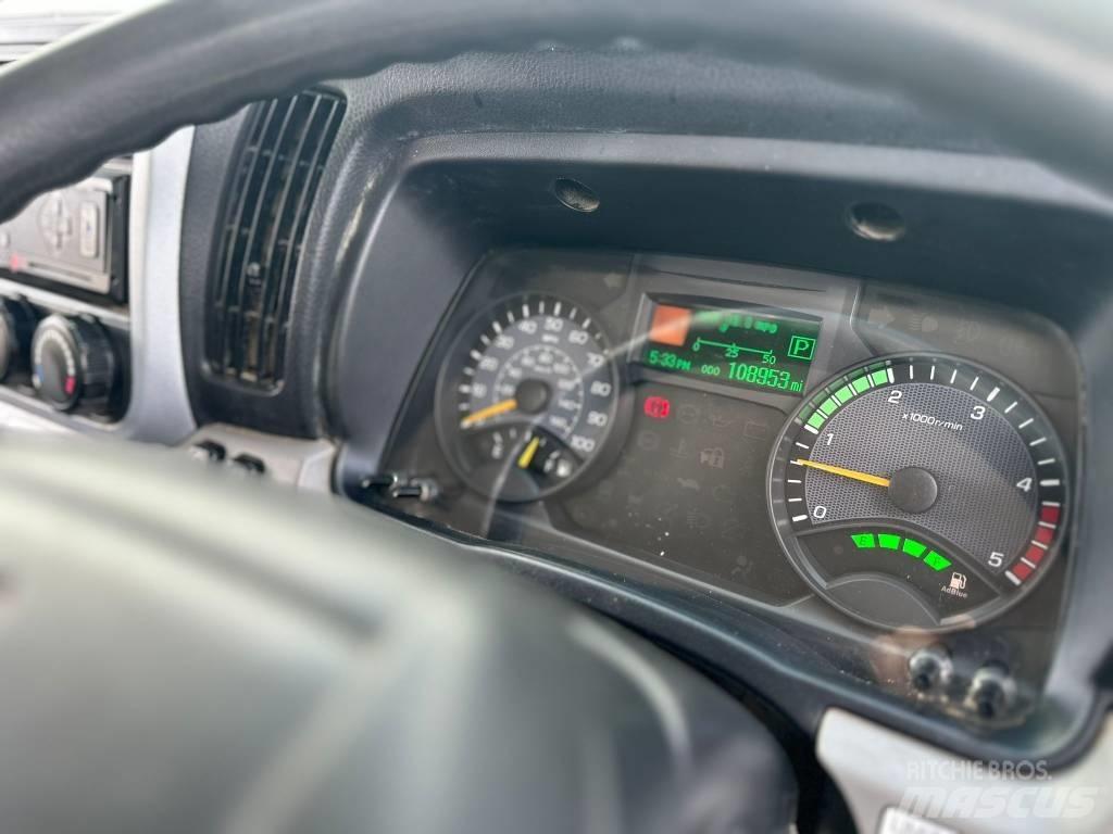Mitsubishi Canter 폐기물 수거 트럭