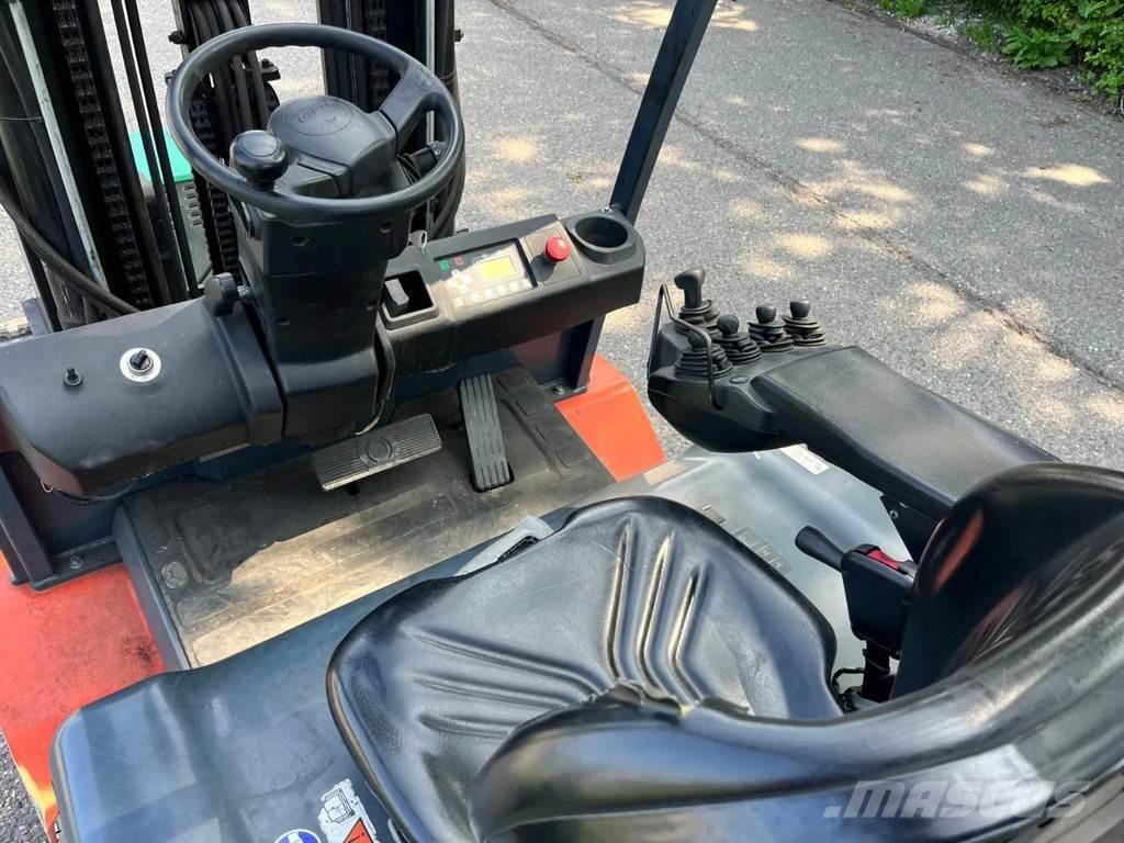 Toyota 8FBMT45 전동 지게차