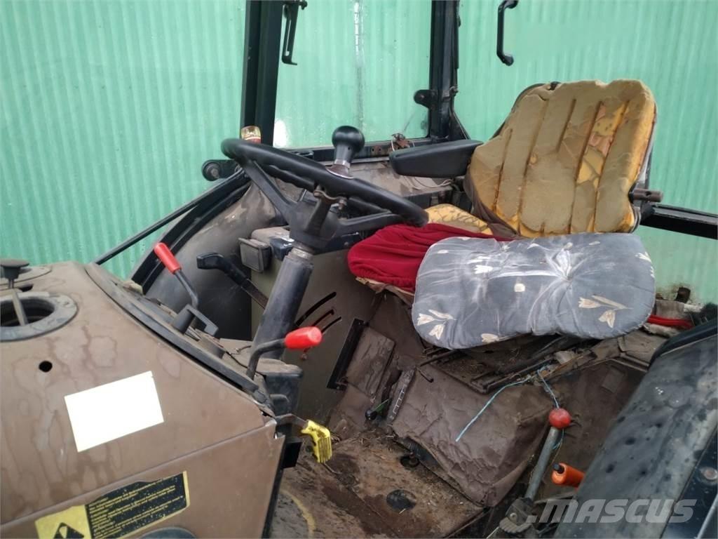 John Deere 1850 트랙터