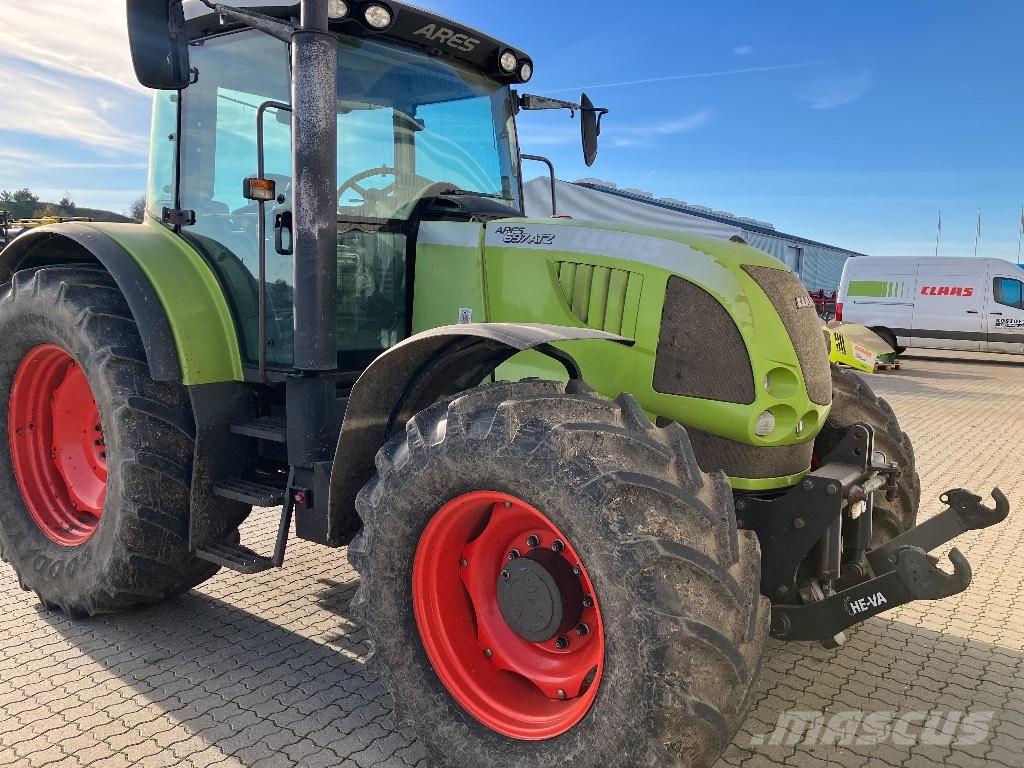 CLAAS Ares 697 ATZ 트랙터