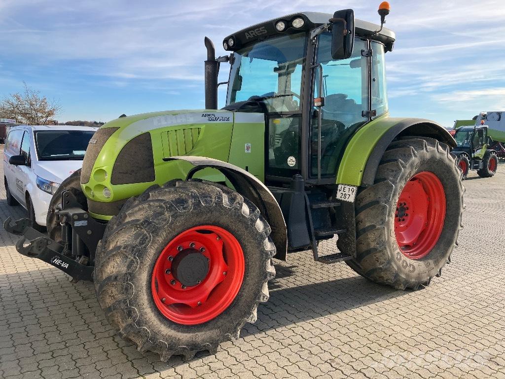 CLAAS Ares 697 ATZ 트랙터