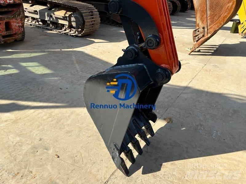 Doosan DX 60 소형 굴삭기 7톤 미만