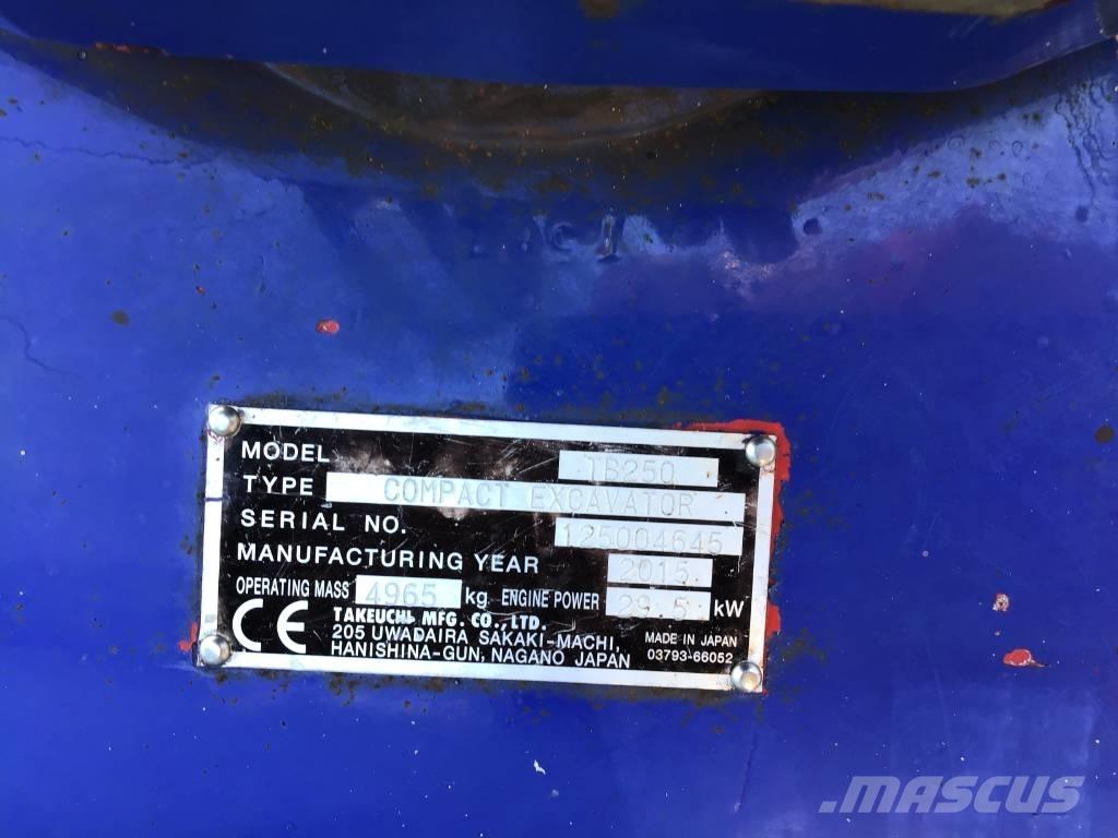 Takeuchi TB 250 소형 굴삭기 7톤 미만