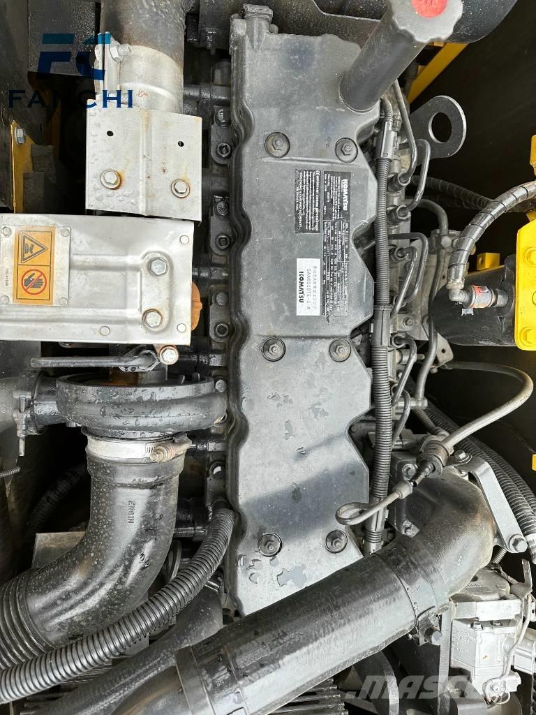 Komatsu 200-8 대형 굴삭기 29톤 이상