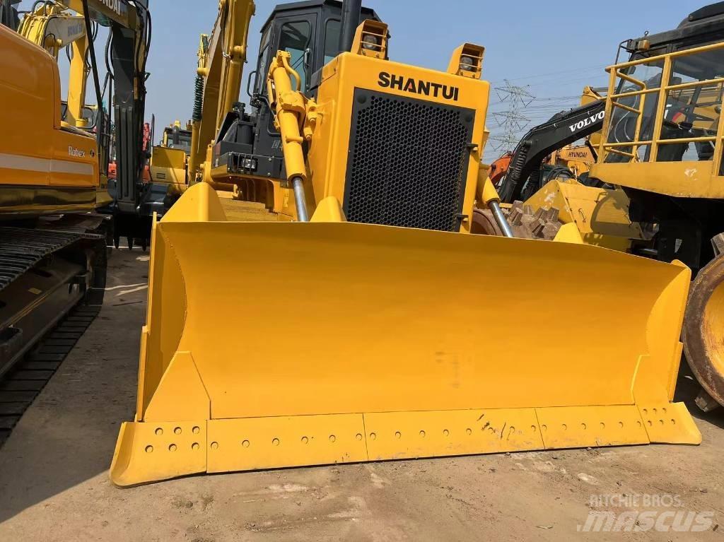 Shantui SD 22 크롤러 도저
