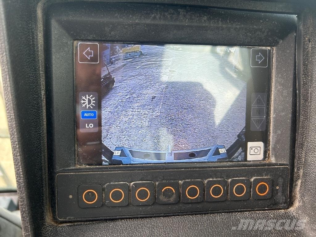 Fuchs MHL 250 분류 장비 -> 폐기물 분류 장비