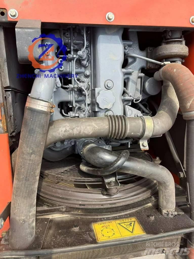 Hitachi ZX 120 대형 굴삭기 29톤 이상