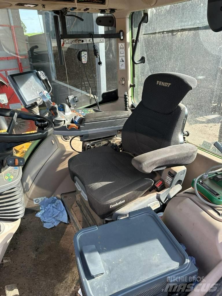 Fendt 724 Profi Plus 트랙터