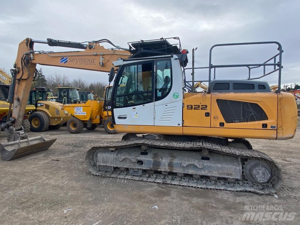 Liebherr R 922LC 대형 굴삭기 29톤 이상