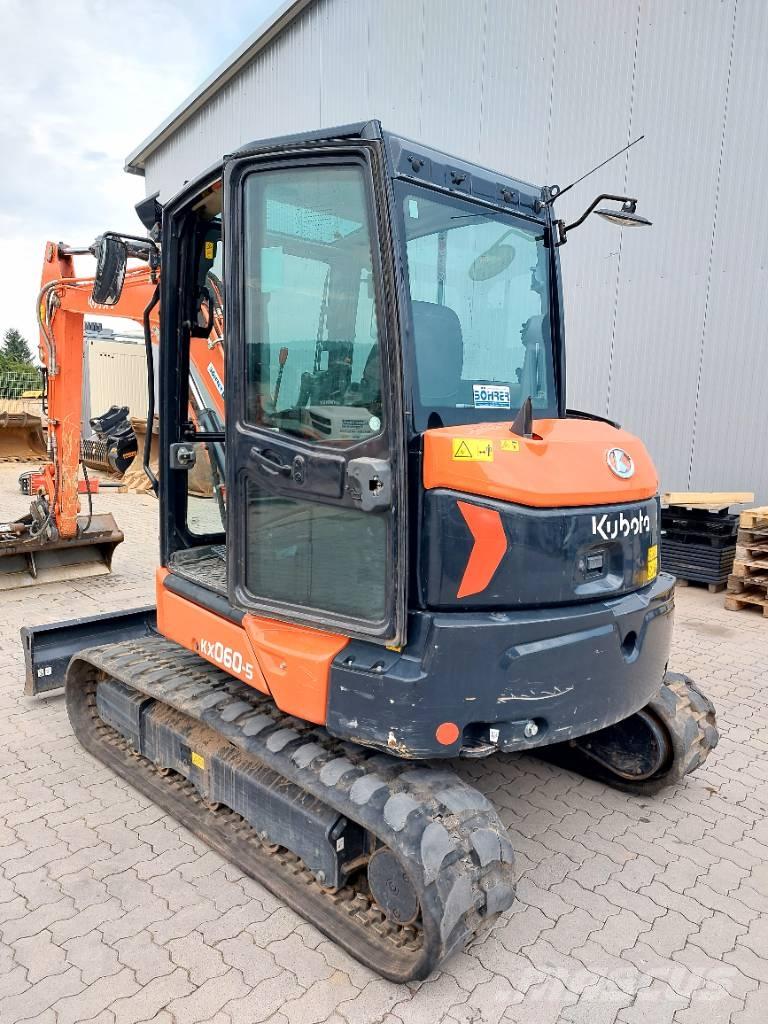Kubota U56-5 | HS03 소형 굴삭기 7톤 미만