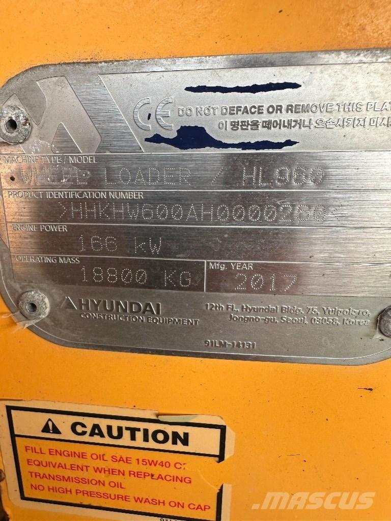 Hyundai HL 960  휠로우더