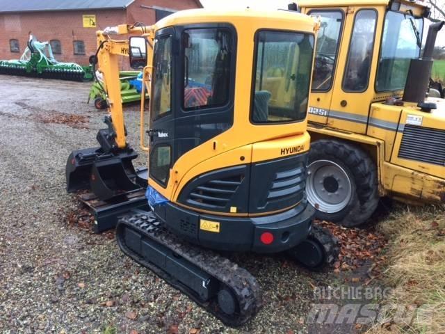 Hyundai R25 AK 소형 굴삭기 7톤 미만