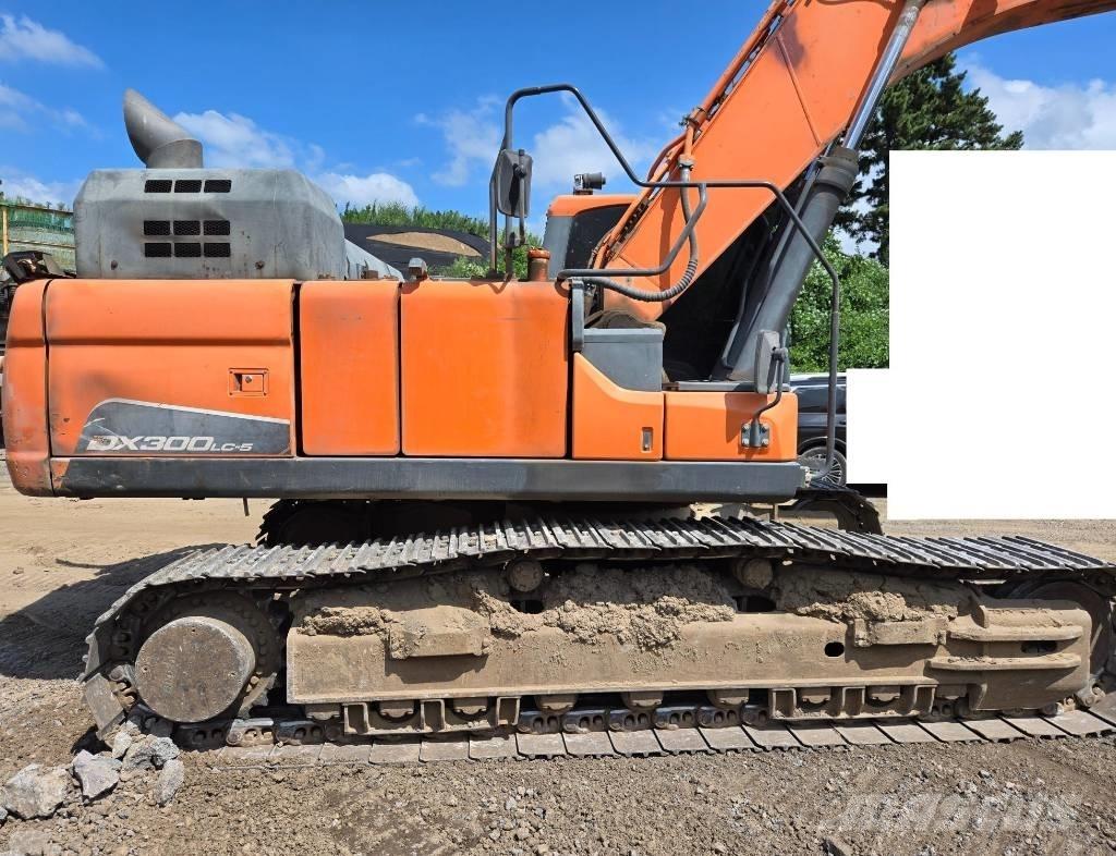 Doosan DX 300 LC-5 대형 굴삭기 29톤 이상