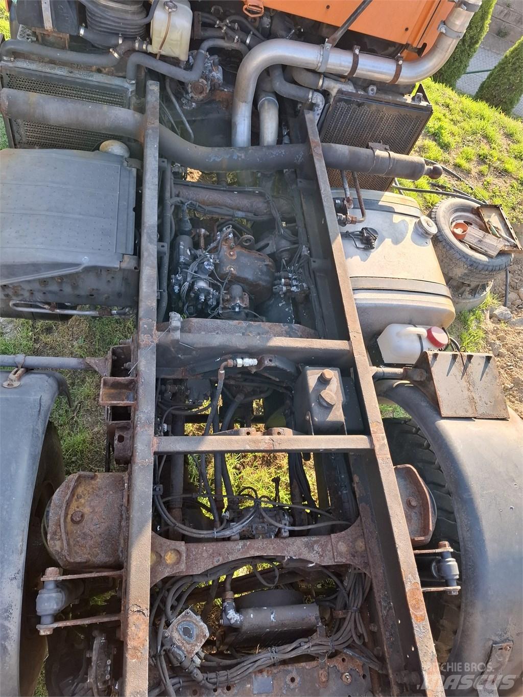 Unimog U500 다목적 장비