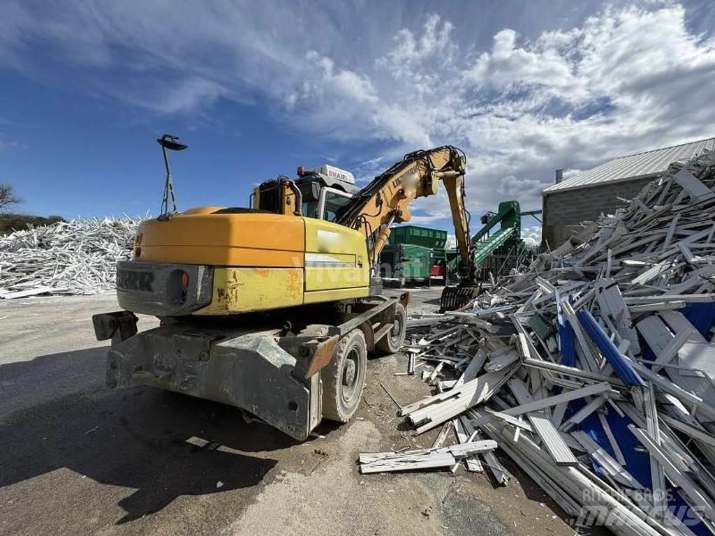 Liebherr A316 Li 특수 굴삭기