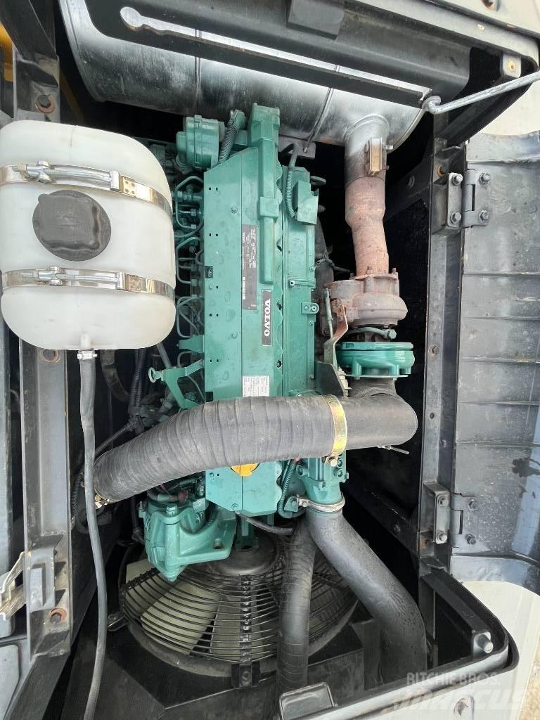 Volvo EC 290 대형 굴삭기 29톤 이상