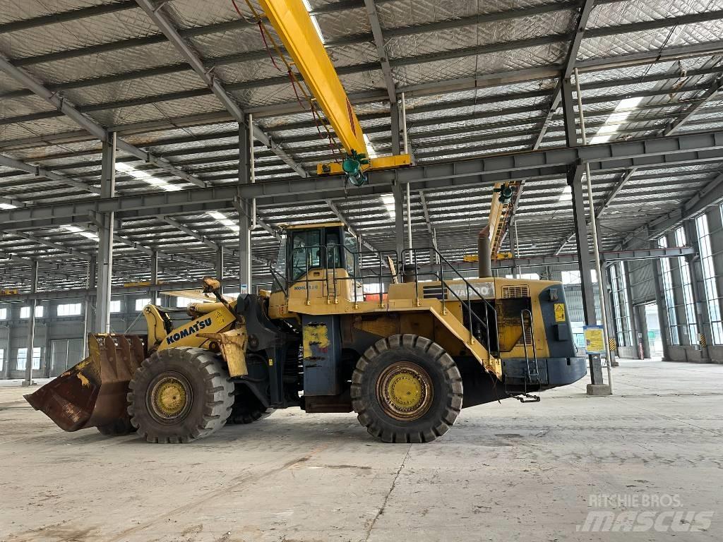 Komatsu WA 600  휠로우더