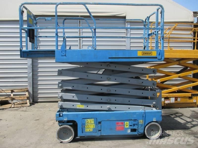 Genie GS 3246 가위형 리프트
