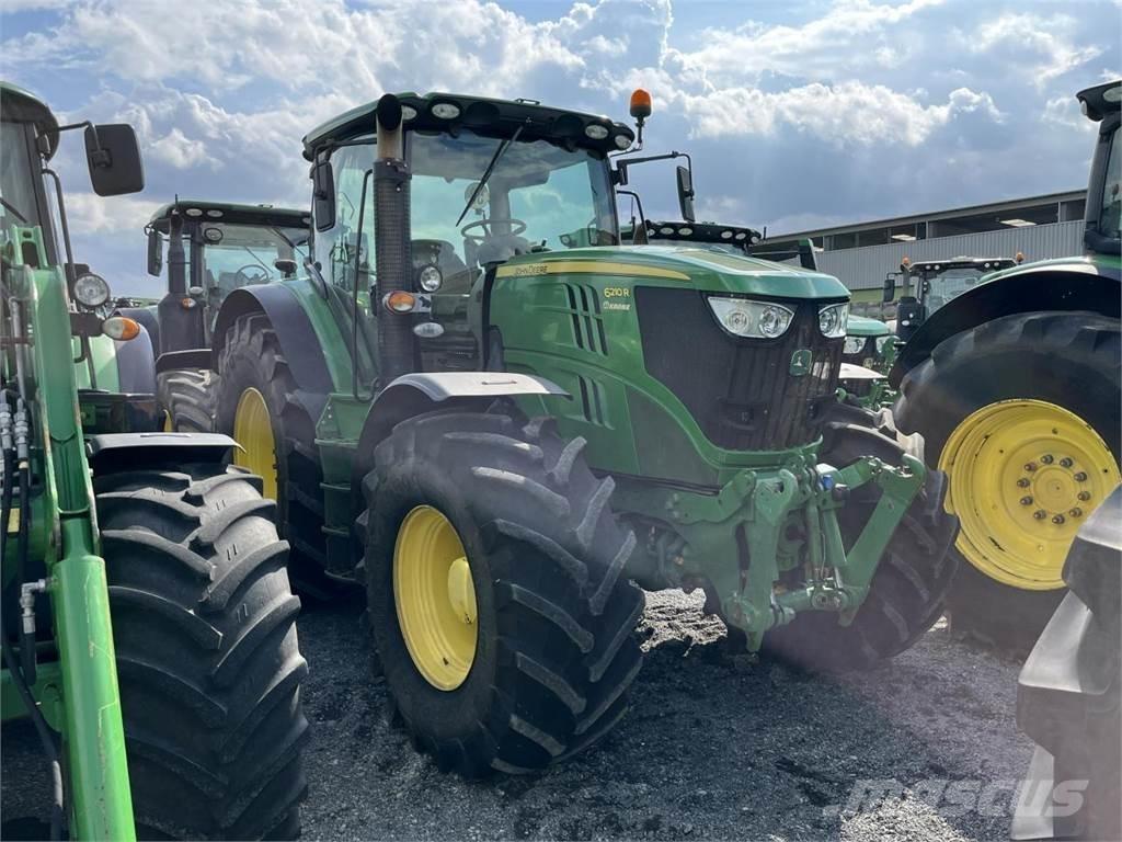 John Deere 6210R 트랙터