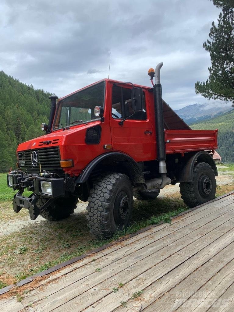 Unimog 1600 다목적 장비