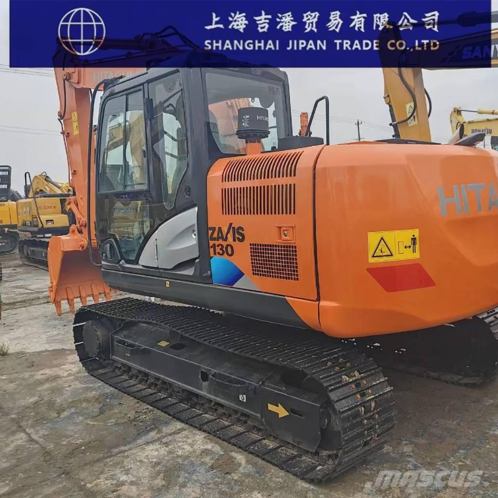 Hitachi ZX 130 대형 굴삭기 29톤 이상