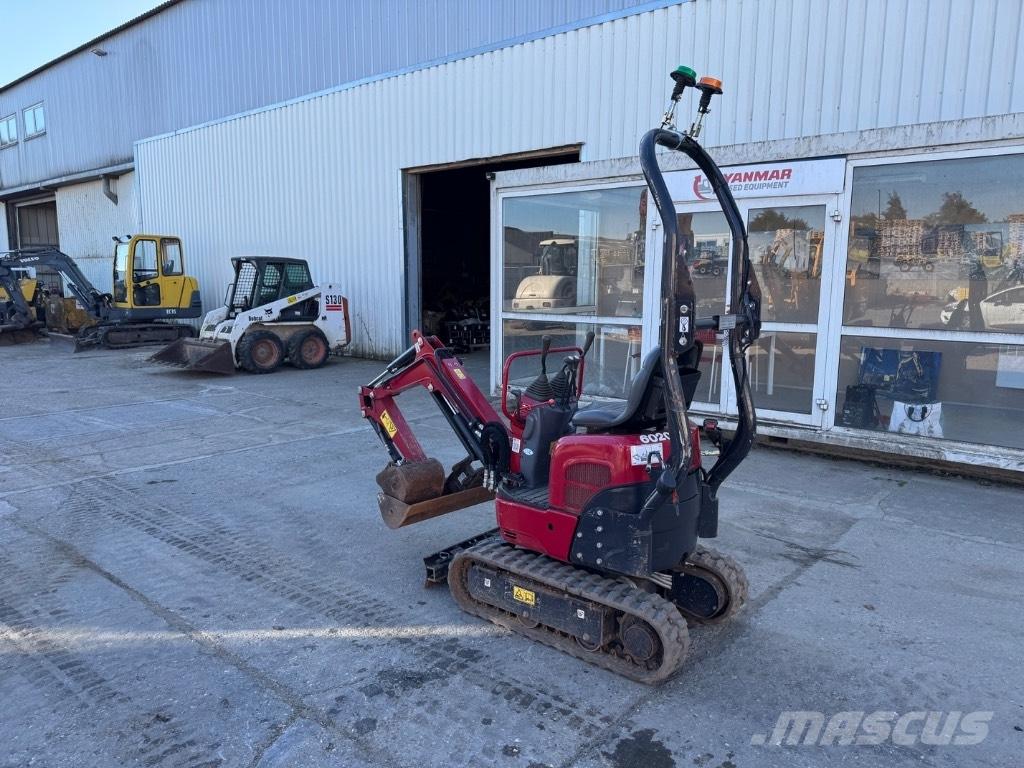 Yanmar SV08 (1E826) 소형 굴삭기 7톤 미만