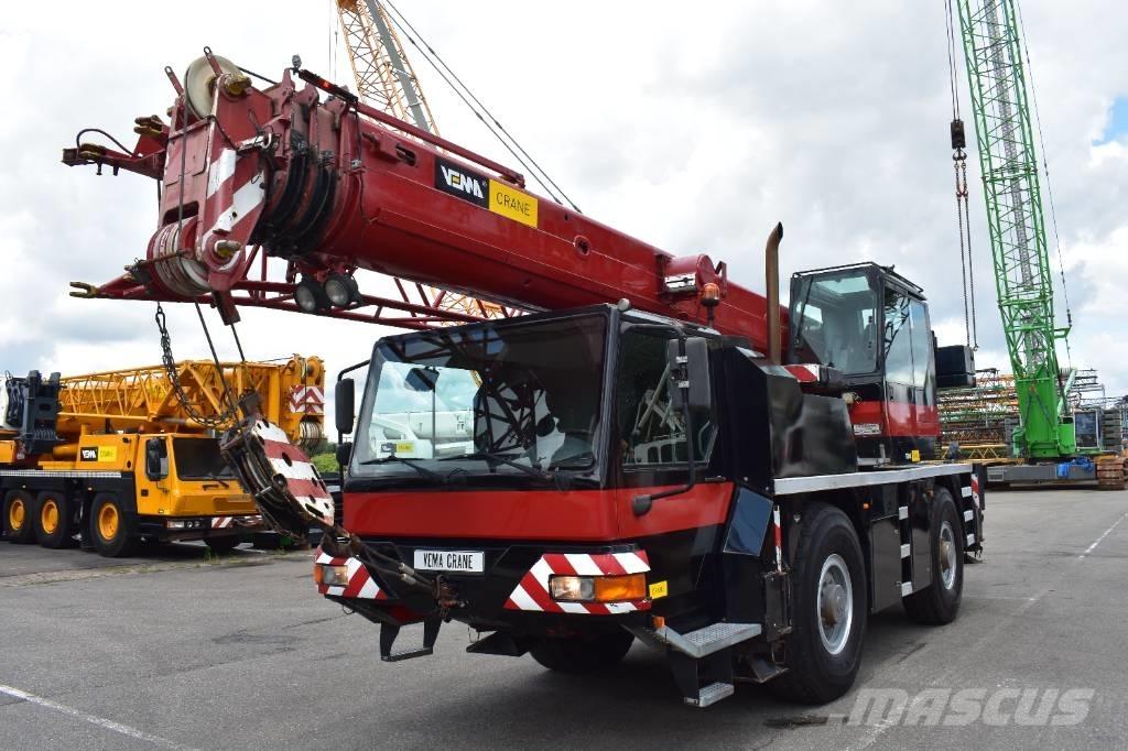 Liebherr LTM 1030-2 A/T 크레인