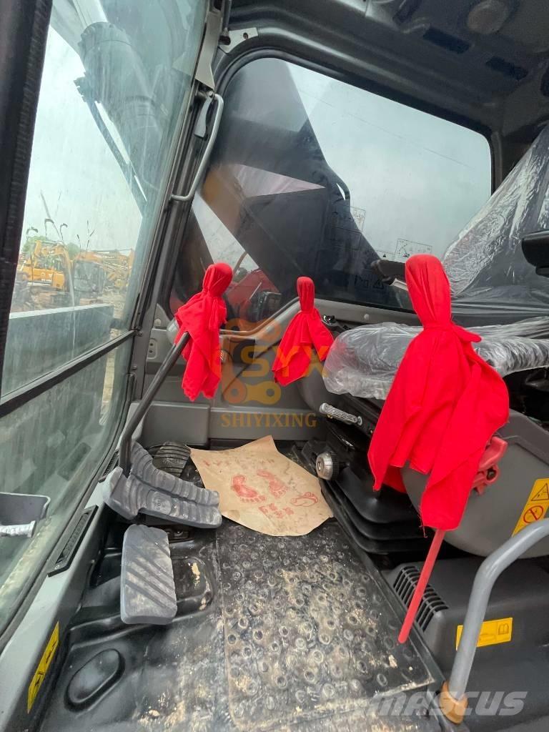 Volvo EC 240 BL 대형 굴삭기 29톤 이상