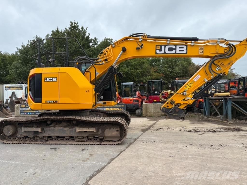 JCB 245 XR 대형 굴삭기 29톤 이상