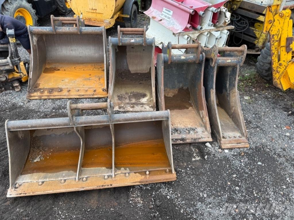 JCB 245 XR 대형 굴삭기 29톤 이상