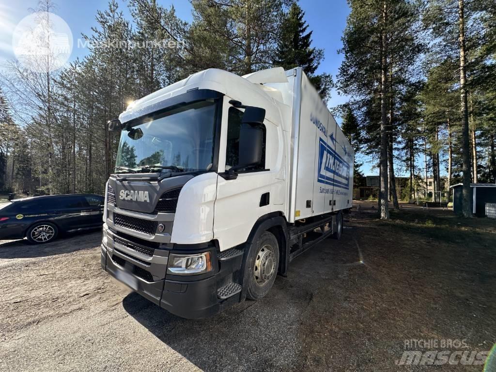Scania P 250 탑차 트럭