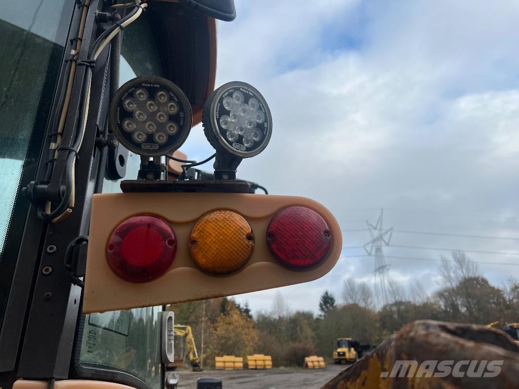 Hydrema 926D 백호로더