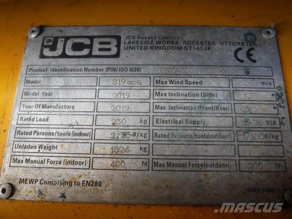 JCB S 1930 E 가위형 리프트