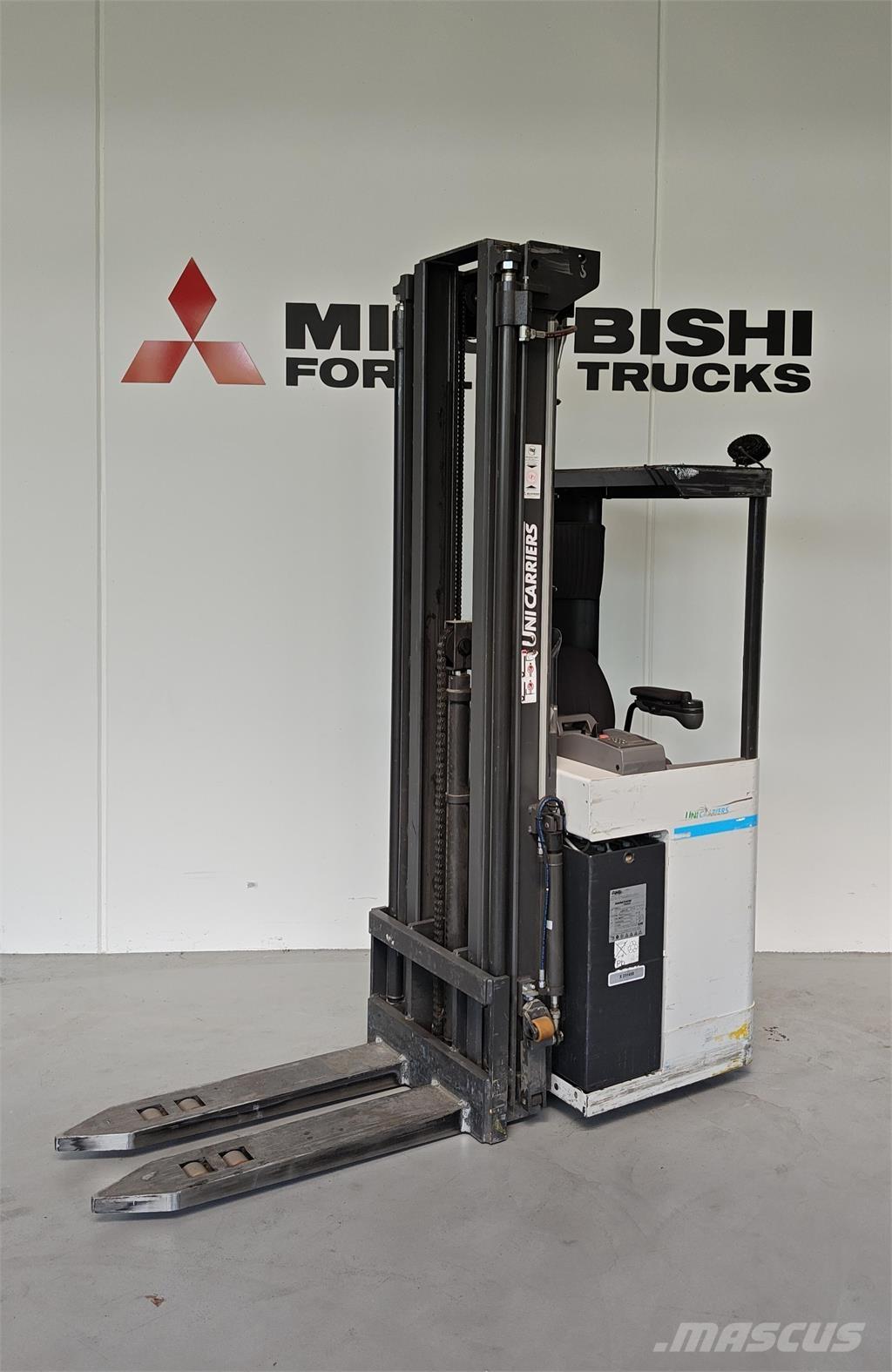 Atlet XSN160 보행식 리치 지게차