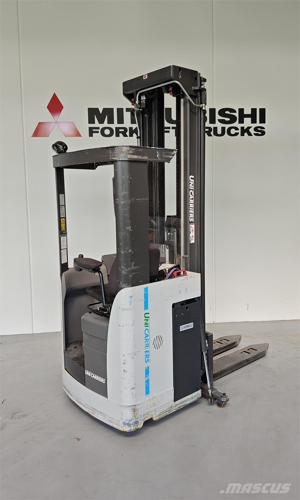 Atlet XSN160 보행식 리치 지게차