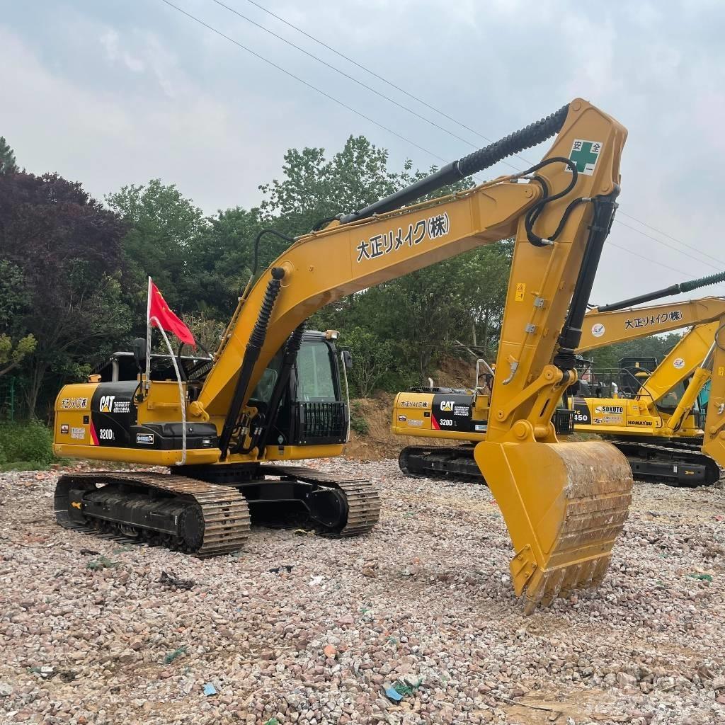 CAT 320 D L 대형 굴삭기 29톤 이상