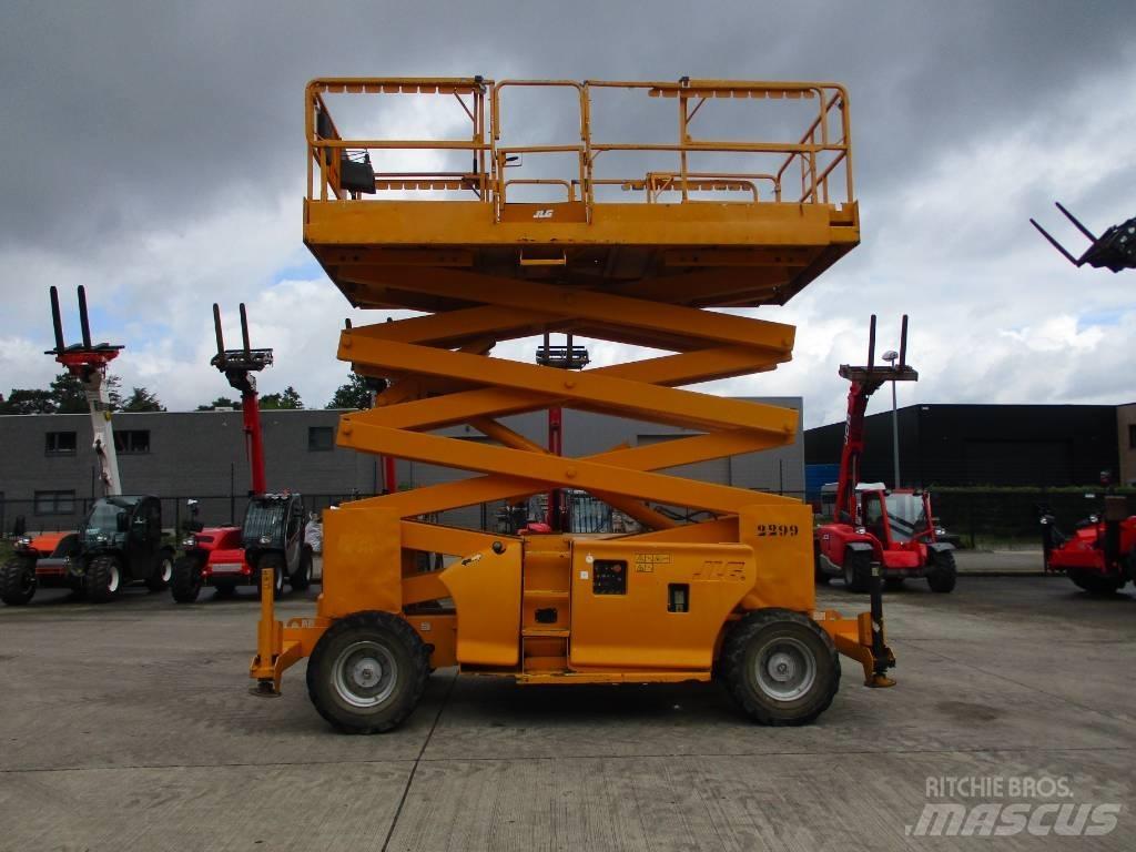 JLG 4394RT (337) 가위형 리프트