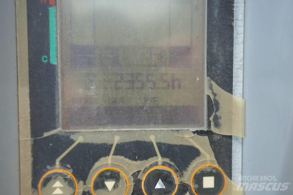 Hitachi ZX55UR-5B 소형 굴삭기 7톤 미만