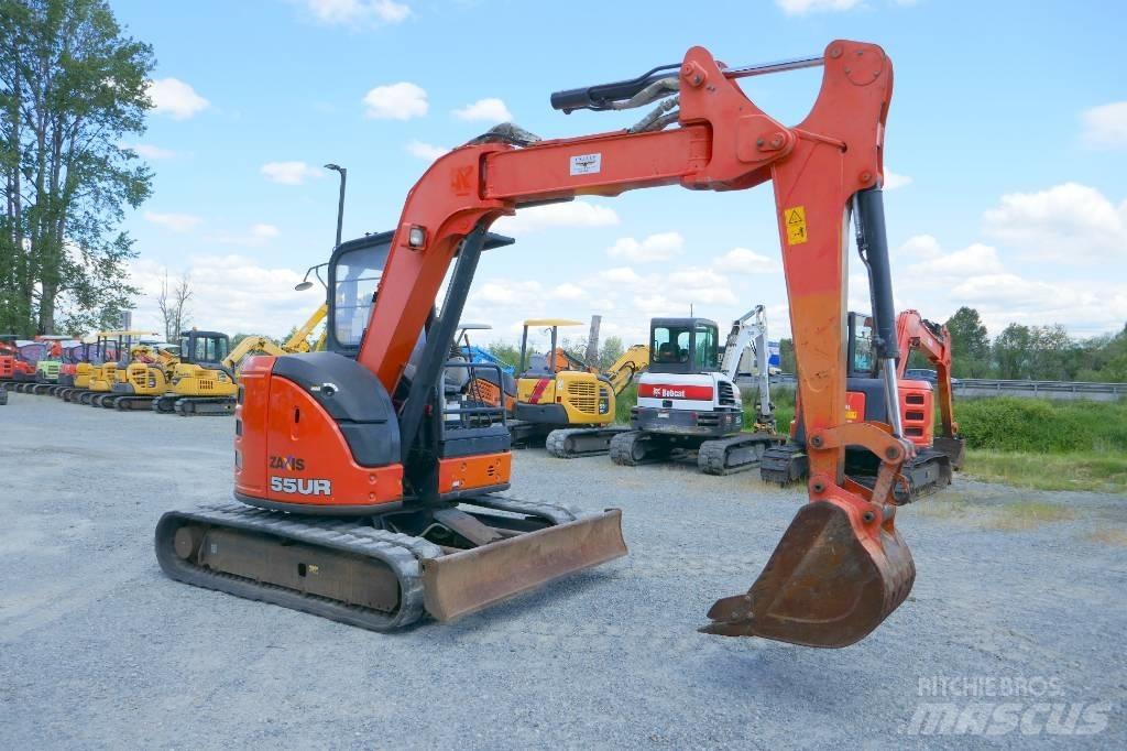 Hitachi ZX55UR-5B 소형 굴삭기 7톤 미만