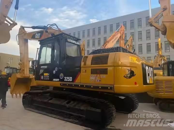 CAT CAT325D 중형굴삭기 7톤-28톤