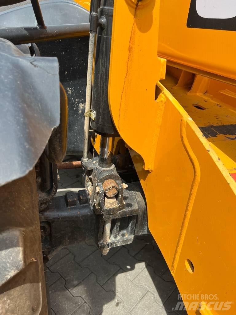 JCB 540-140 텔러 핸들러
