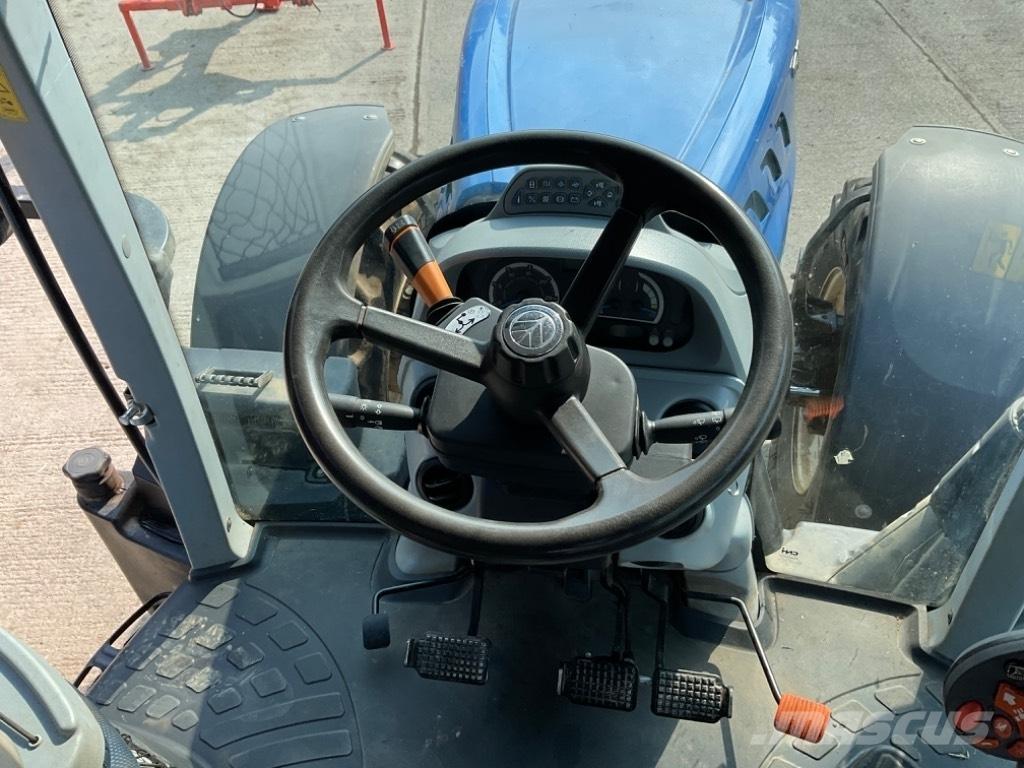 New Holland T 7.230 트랙터