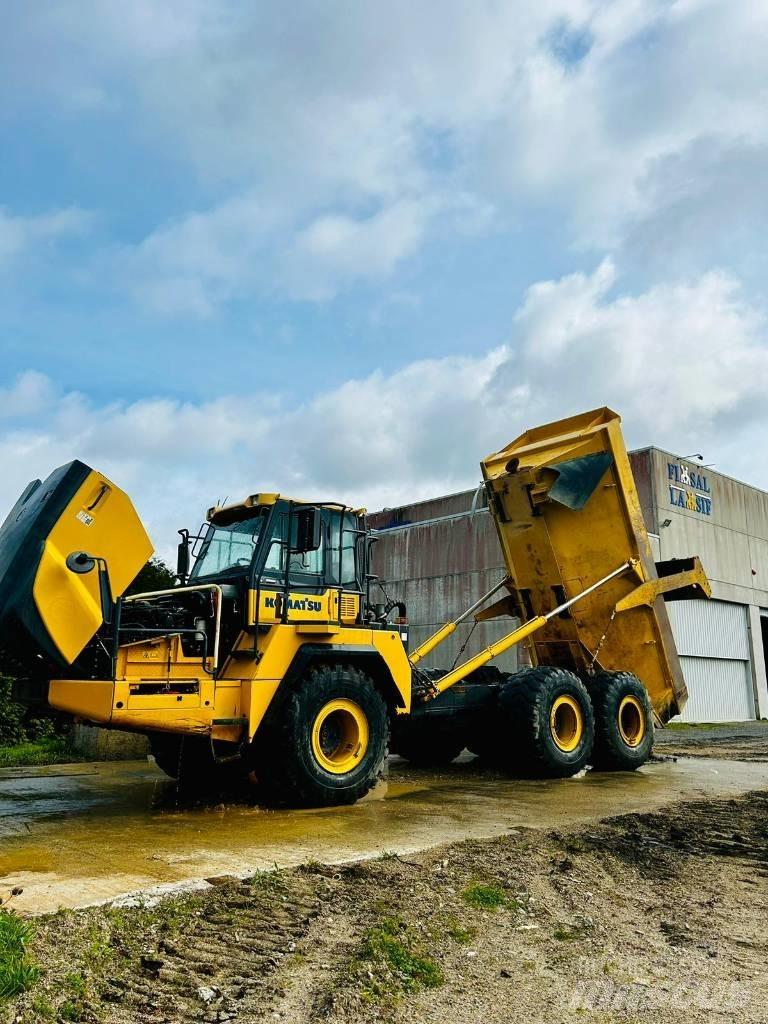 Komatsu HM 300-3 연결식 홀러