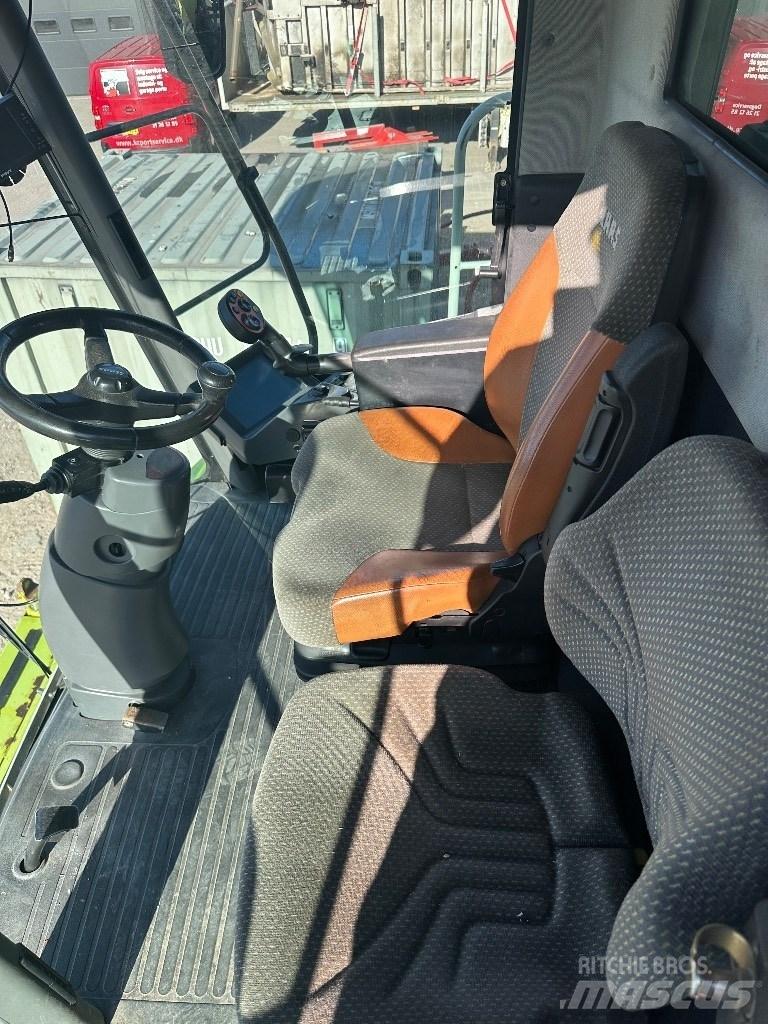 CLAAS Lexion 560 콤바인 수확기