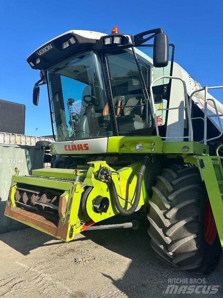 CLAAS Lexion 560 콤바인 수확기